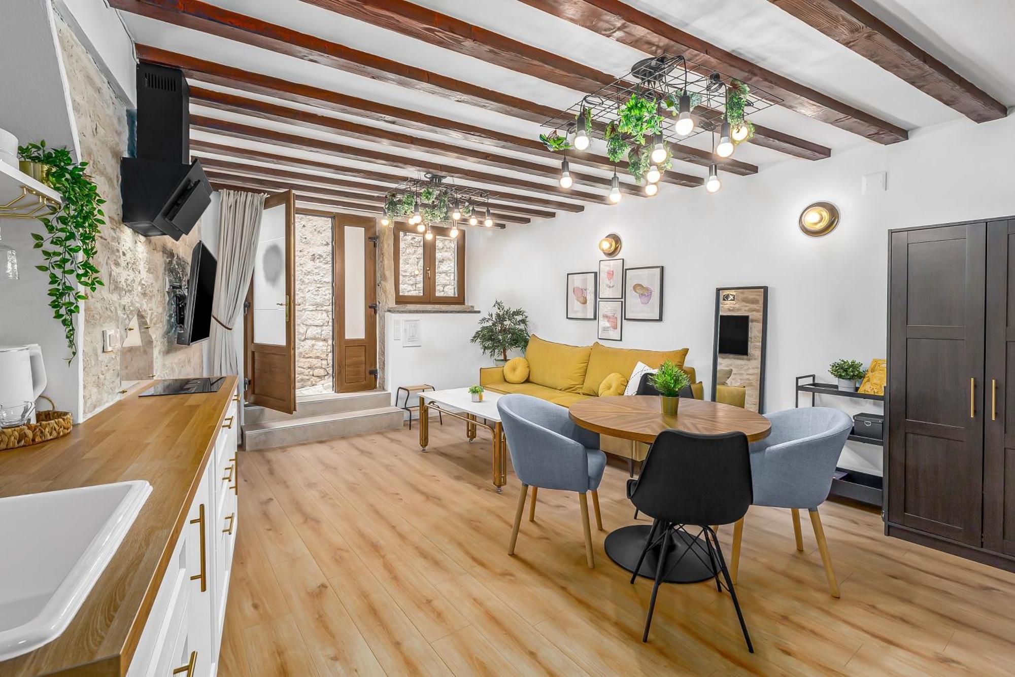 La Bestia Deluxe Studio Apartment Ровинь Экстерьер фото